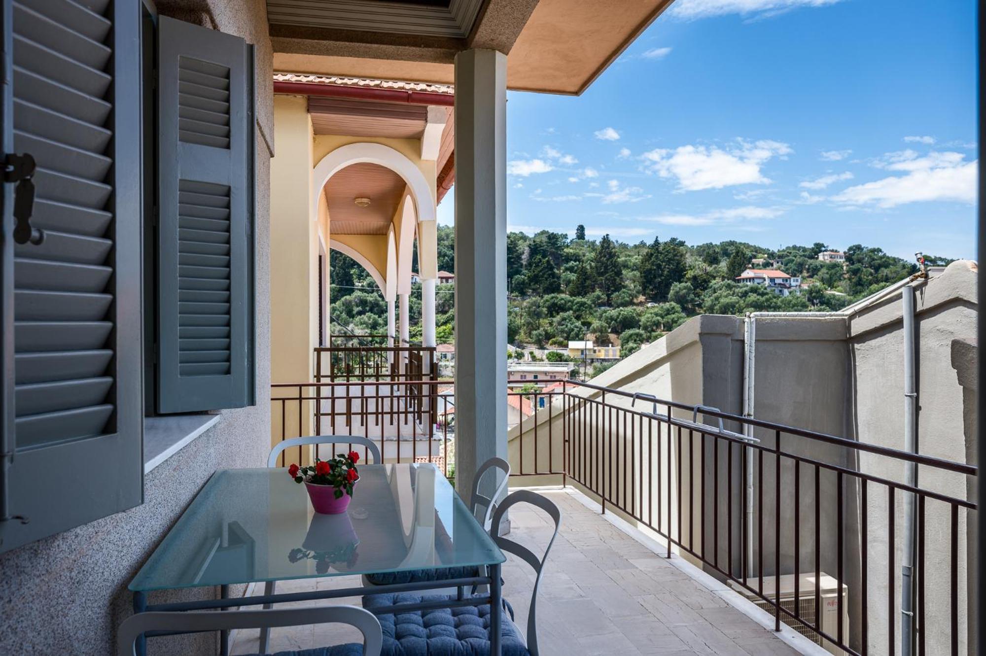Agaloula Centrally Located Apartments, Lakka 外观 照片