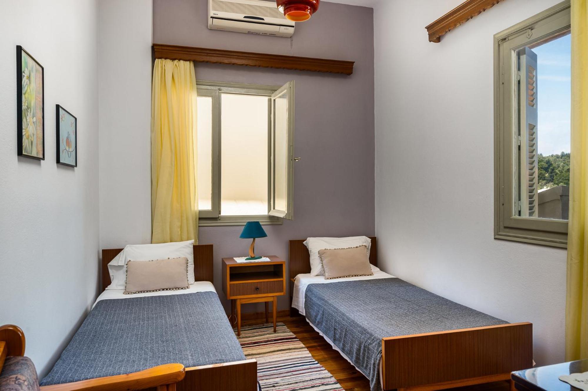 Agaloula Centrally Located Apartments, Lakka 外观 照片