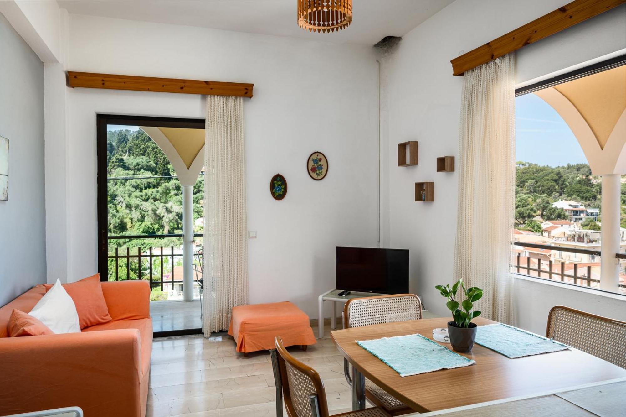 Agaloula Centrally Located Apartments, Lakka 外观 照片