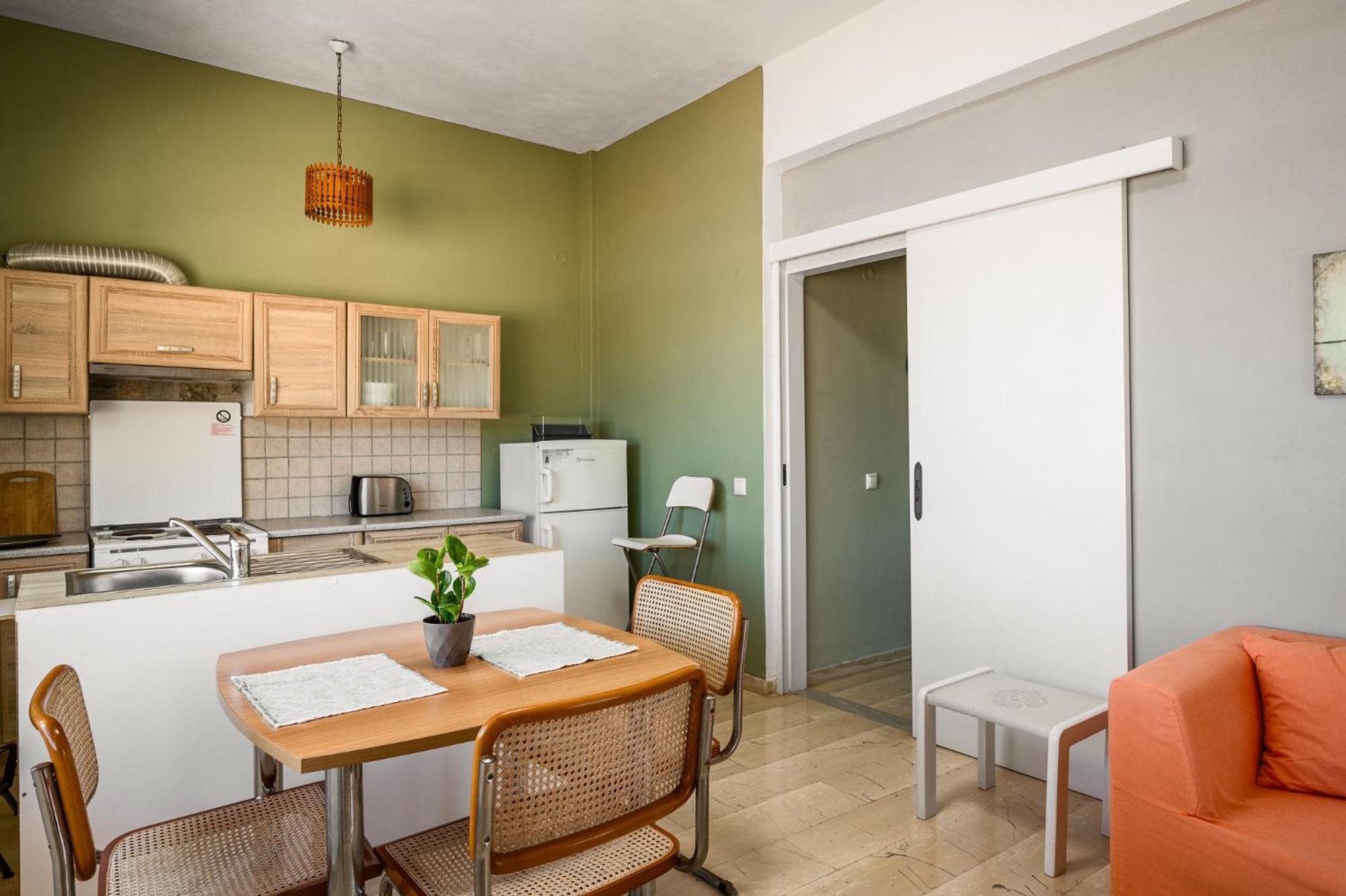 Agaloula Centrally Located Apartments, Lakka 外观 照片